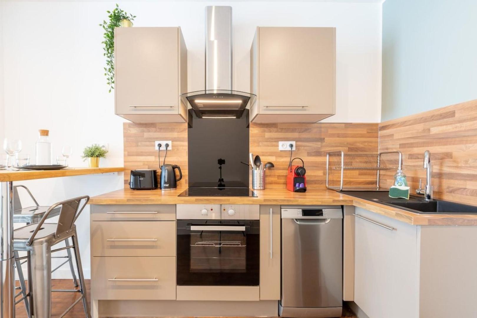 Renovated Apartment 3Bed 2Bath Lille Bagian luar foto